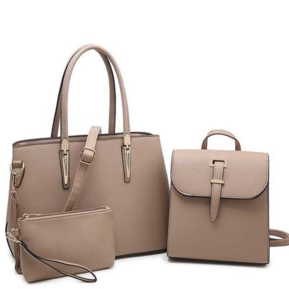 ✨ SALE!! ✨ 3-in-1 Tote, Backpack, and Clutch Set!!